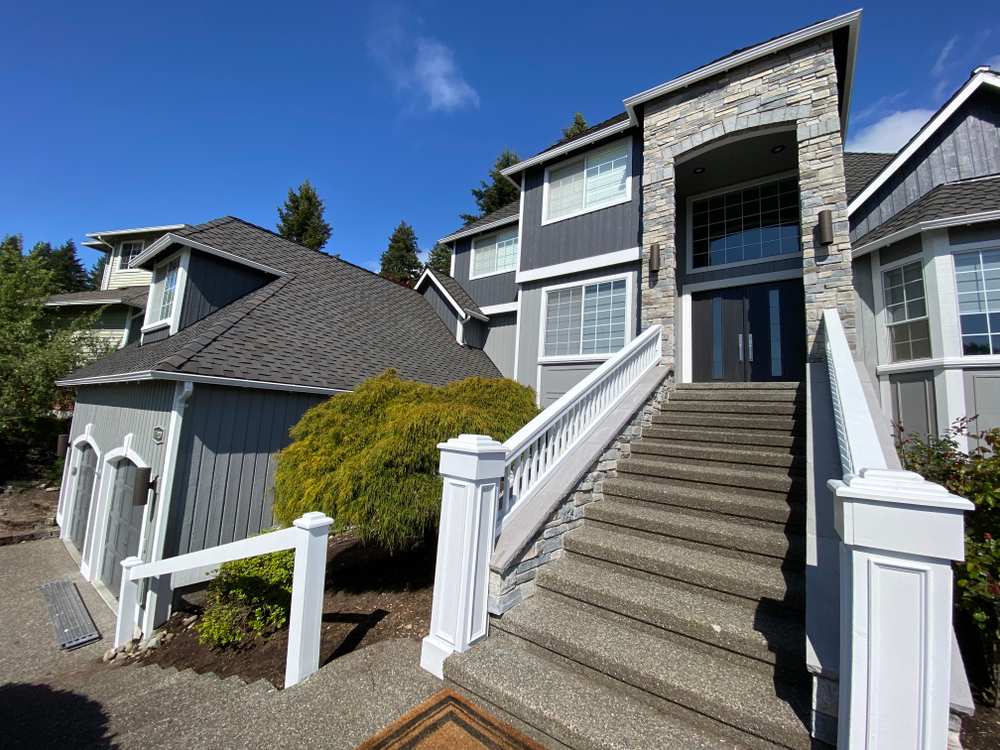 Paiting exterior services in Medina